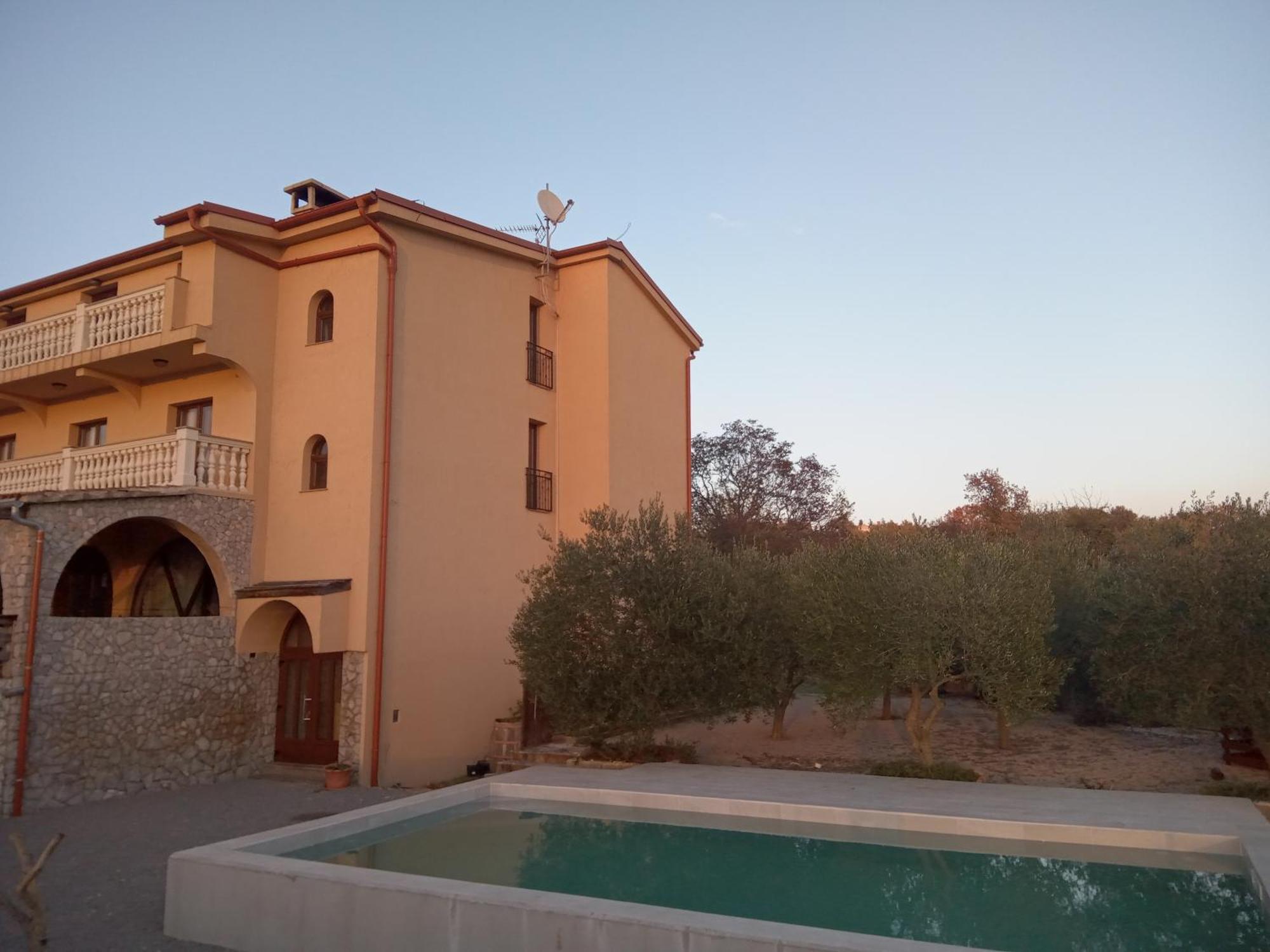 B&B Tonivale Skrbčići Exteriör bild