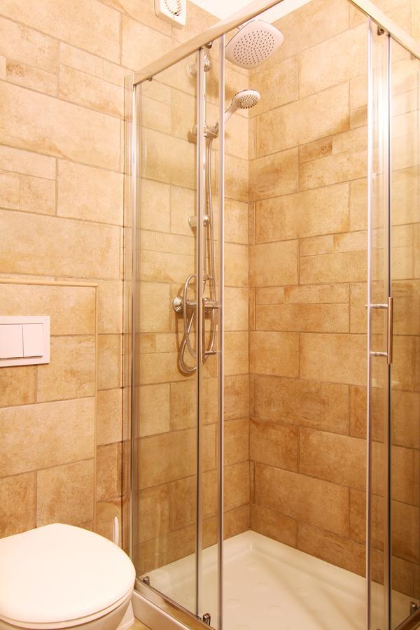 B&B Tonivale Skrbčići Exteriör bild